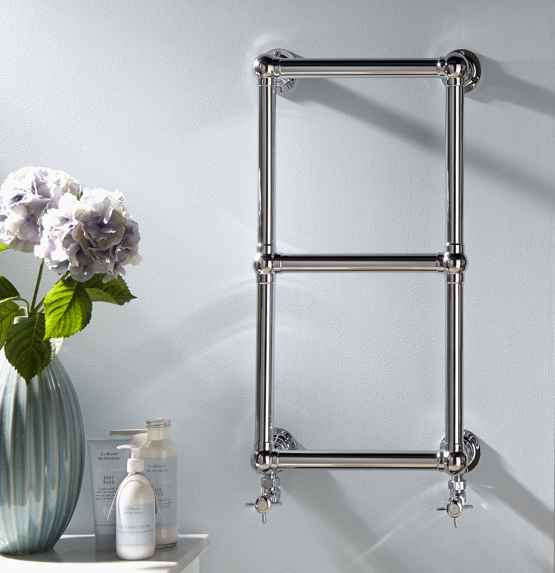 Aldworth-Lifestyle-1.jpg Aldworth Designer Towel Rail