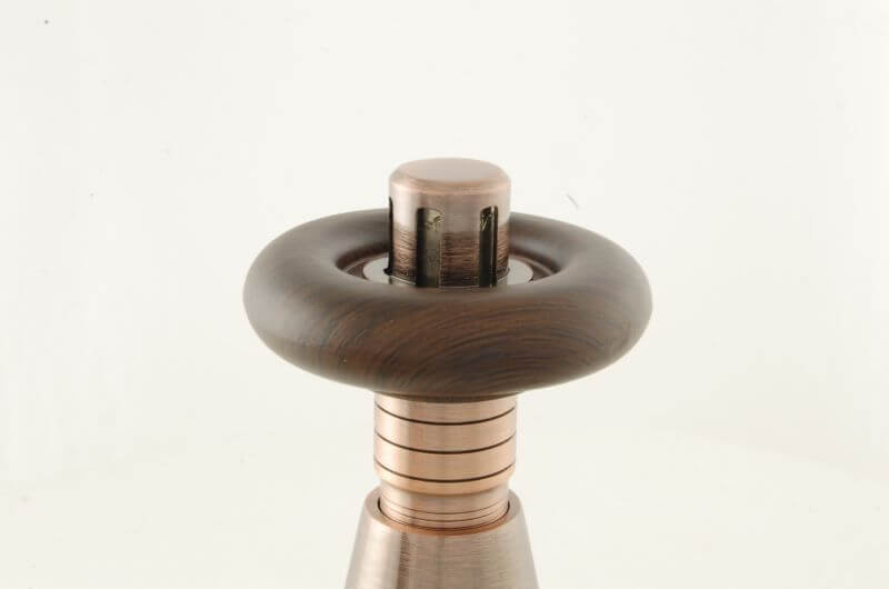 BEN-AC-CU01_800-1.jpg Bentley Traditional Thermostatic Radiator Valve - Antique Copper (TRV)