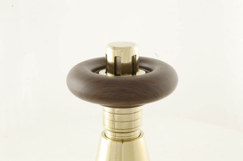 BEN-B-CU01_800-1.jpg Bentley Traditional Thermostatic Radiator Valve - Brass (TRV)