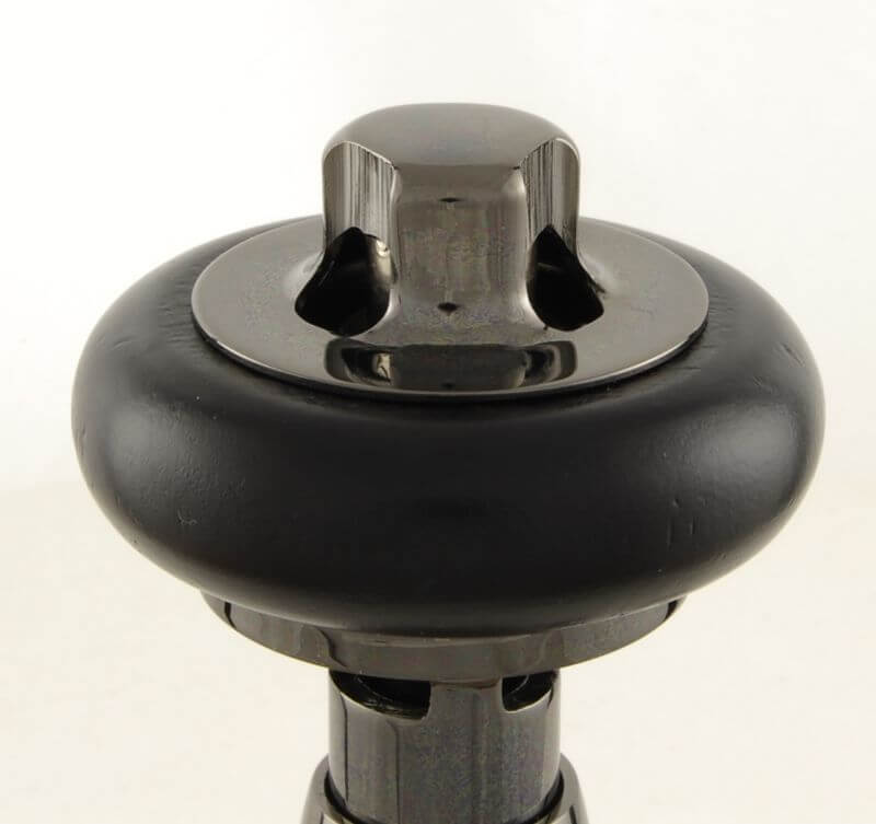 ETO-AG-BL-WH01_800-1.jpg Eton Traditional Radiator Valve - Black Nickel (Angled Manual)