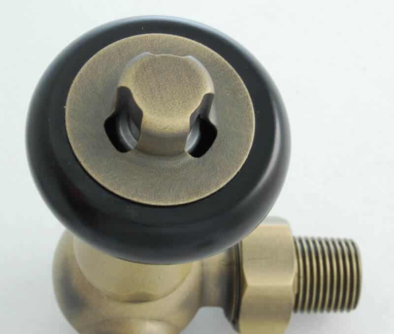 FAR-CR-OEB-CU01_800-1.jpg Faringdon Traditional Thermostatic Radiator Valve Old English Brass (Corner TRV)