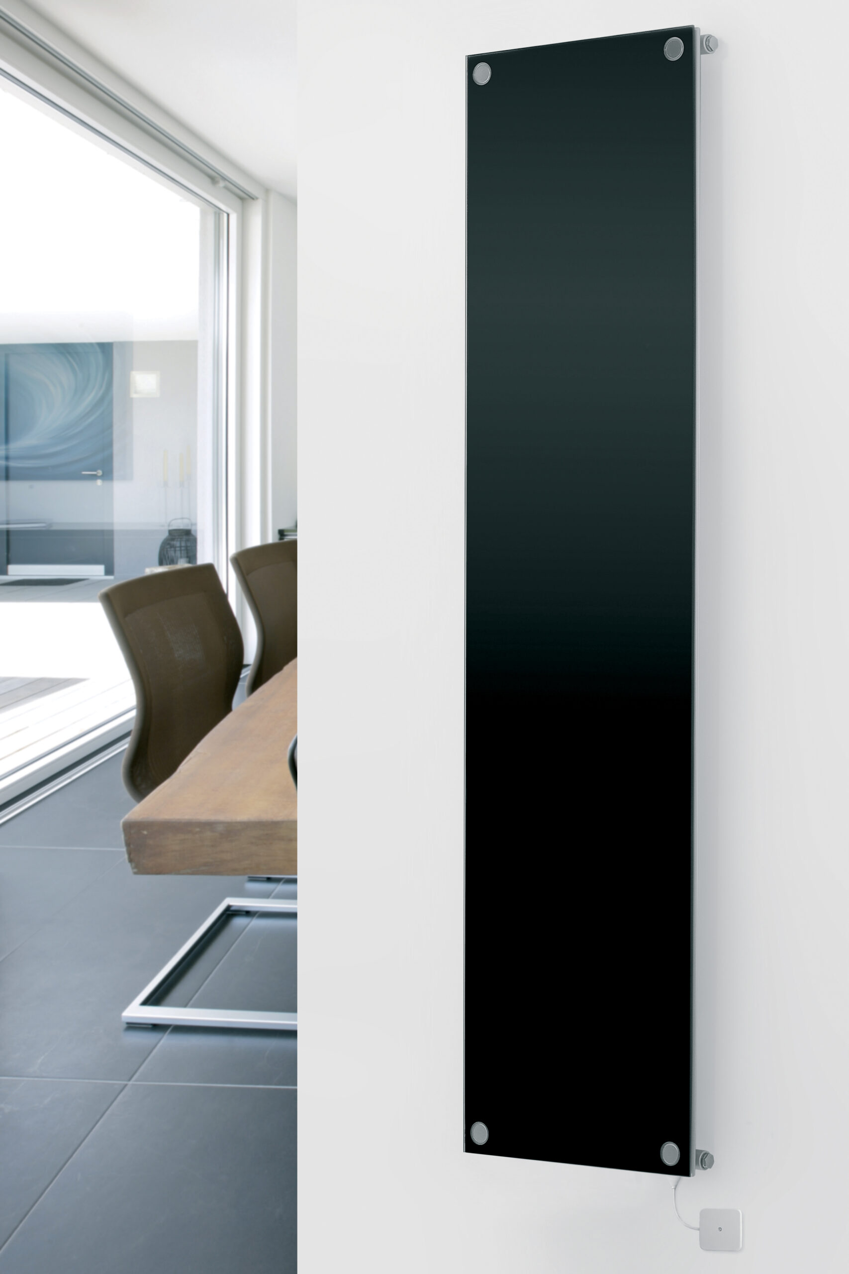 Mars-Vitro-Electro-Black-scaled-2.jpg Mars Vitro Single Vertical Designer Radiator with Central Connection (Full Mirror)