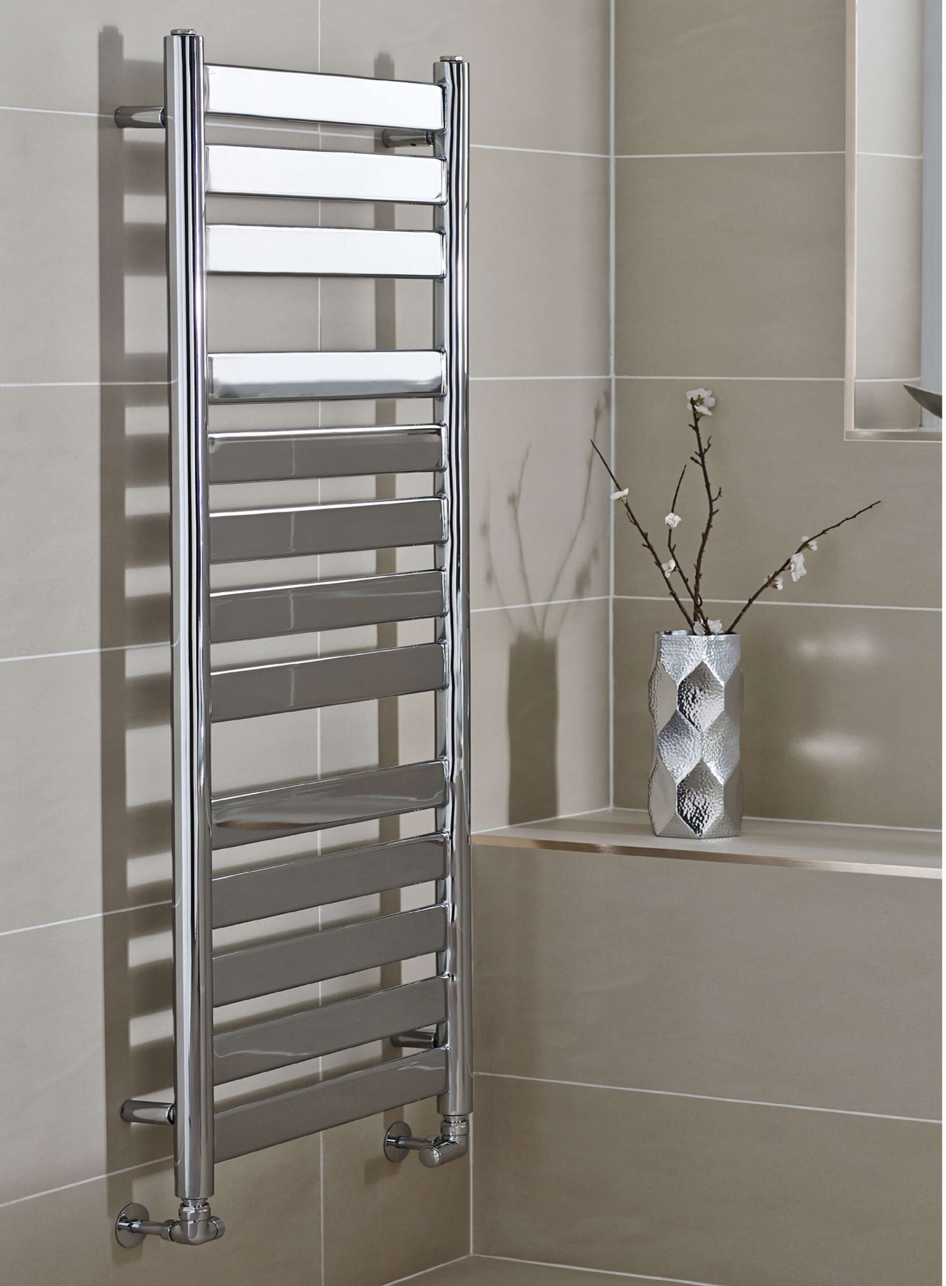 OEWR-1-scaled-2.jpg Newark Designer Towel Rail