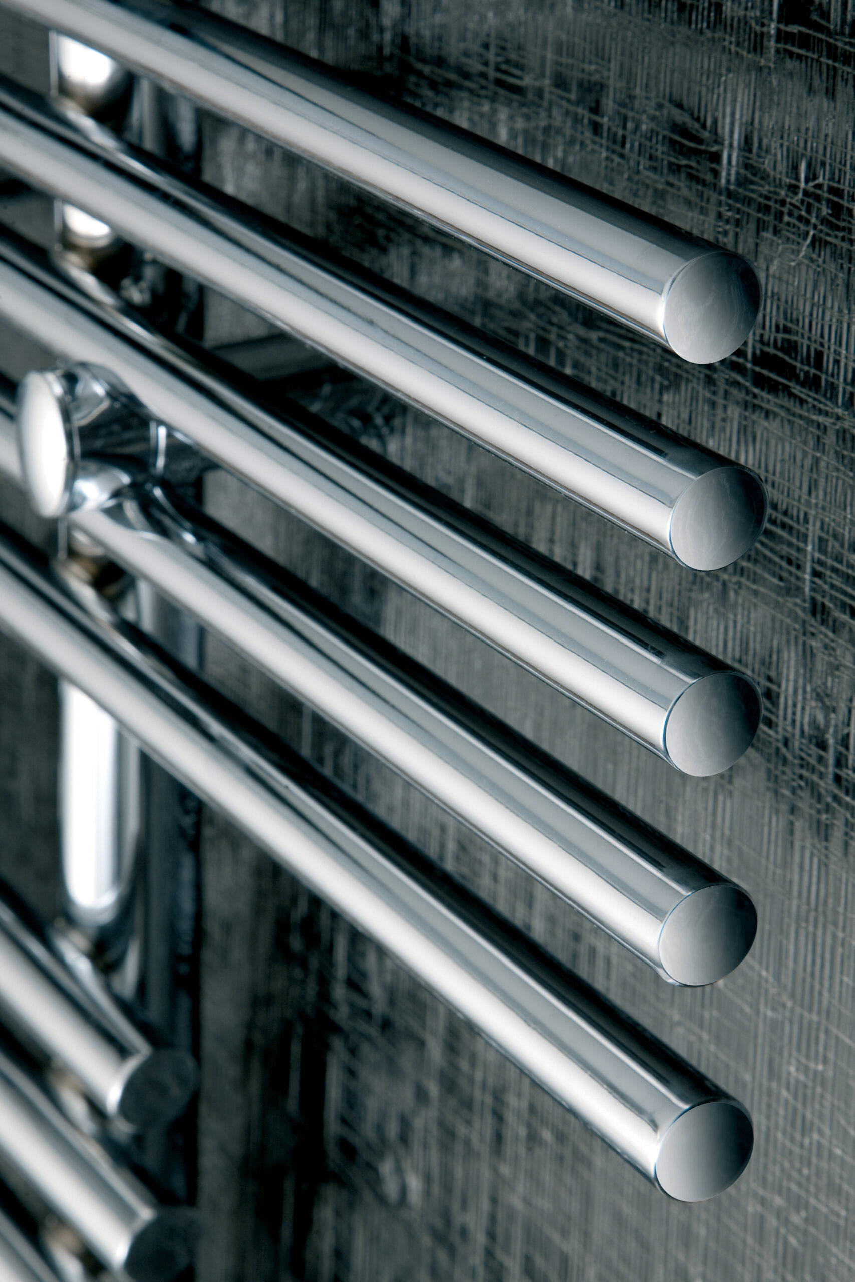 Parallel-Rail-Chrome-Detail-scaled-2.jpg Parallel Rail Vertical Designer Towel Radiator Single (WHITE)