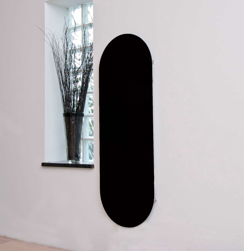 Soap-Black-Lifestyle-rgb-2-1.jpg Vetro Electric Designer Radiator Soap Black