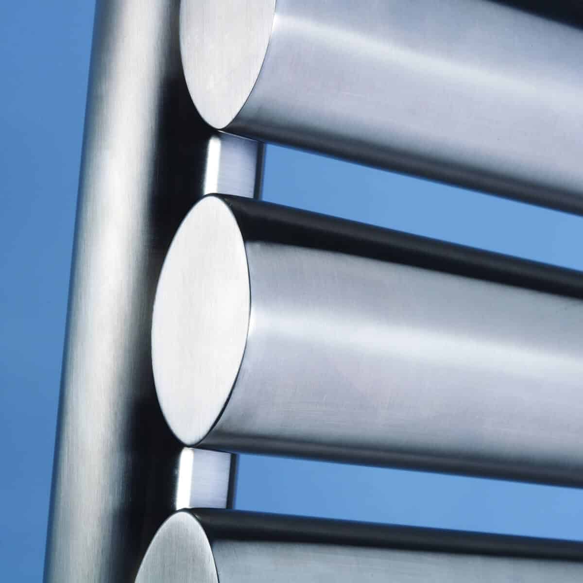 ohio-brushed-chrome-close-up-1.jpg Ohio Designer Towel Rail